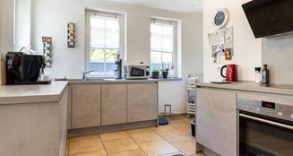 von_poll_real_estate_property_25198007_image_2