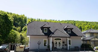 von_poll_real_estate_property_25198007_image_0