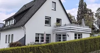 von_poll_real_estate_property_25198008_image_0