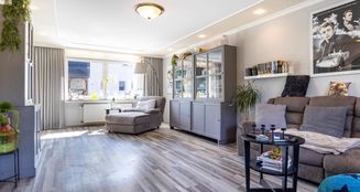 von_poll_real_estate_property_25198009_image_4
