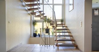 von_poll_real_estate_property_25198009_image_1