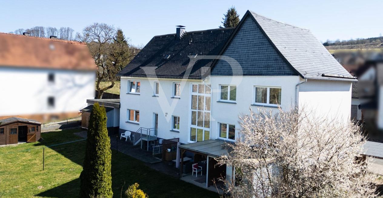 Haus_Ansicht_Garten