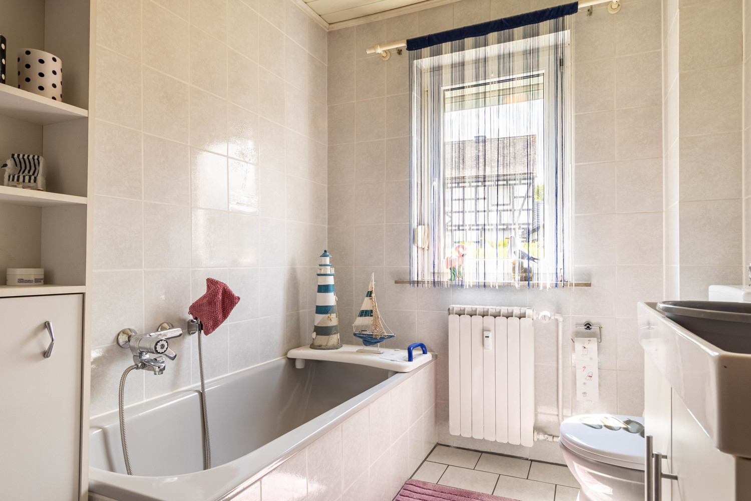 Badezimmer Wohnung 1. OG