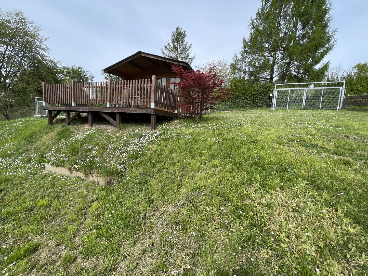 Gartenhaus mit Terrasse Ansicht II