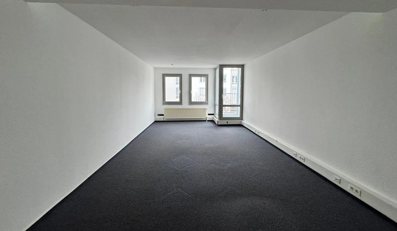 Bürofläche Rechts Ansicht III