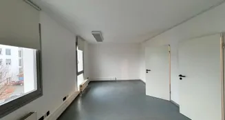 von_poll_real_estate_property_25001279_image_3