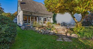 von_poll_real_estate_property_25173001_image_0
