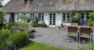 von_poll_real_estate_property_25173003_image_1