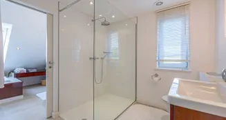 von_poll_real_estate_property_25173015_image_17