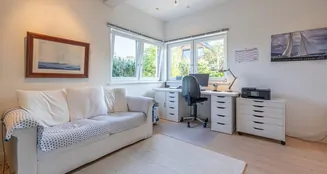 von_poll_real_estate_property_25173015_image_10