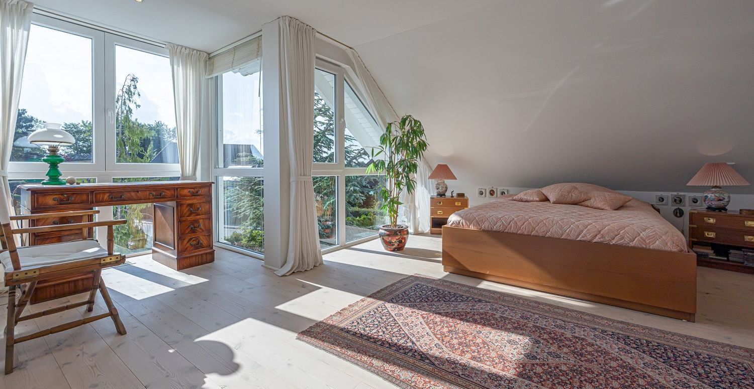 Schlafzimmer 1
