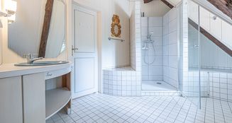 von_poll_real_estate_property_25173017_image_17
