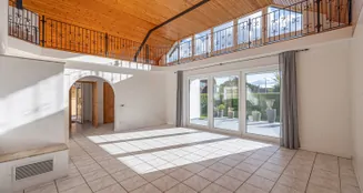 von_poll_real_estate_property_25173018_image_7