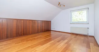 von_poll_real_estate_property_25173018_image_14