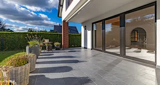 von_poll_real_estate_property_25173018_image_0