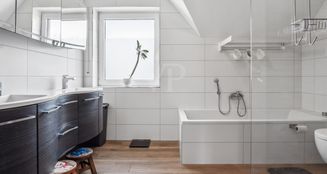 von_poll_real_estate_property_25159004_image_8