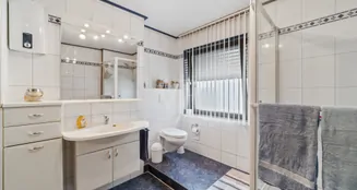 von_poll_real_estate_property_21150026_1_image_11