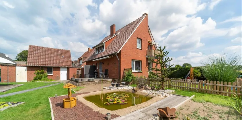 von Poll Immobilien GmbH