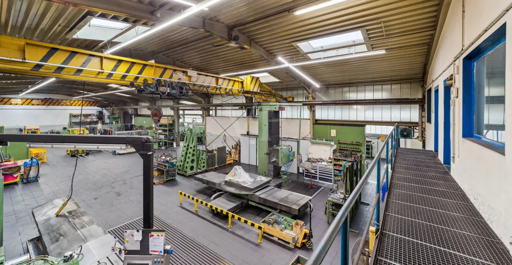 Werkhalle Montage