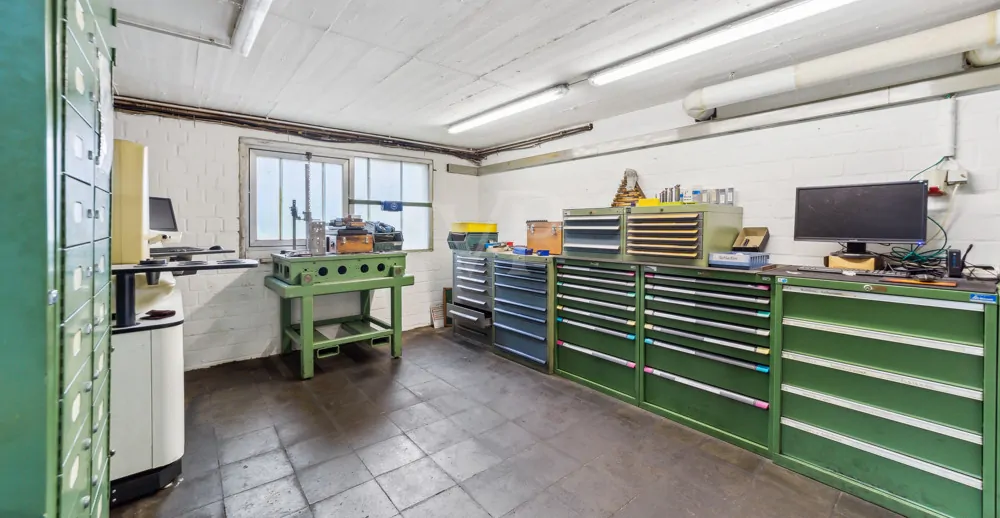 Werkhalle Montagezimmer