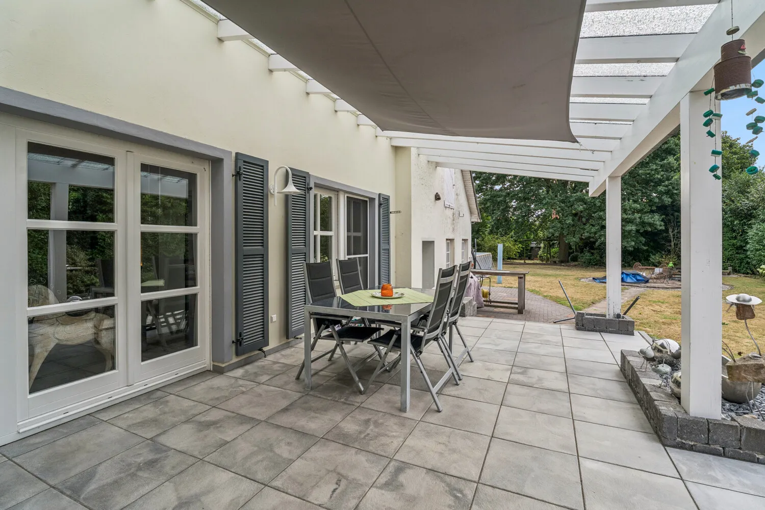 Terrasse für gesellige Abende