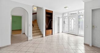 von_poll_real_estate_property_24150008_image_5