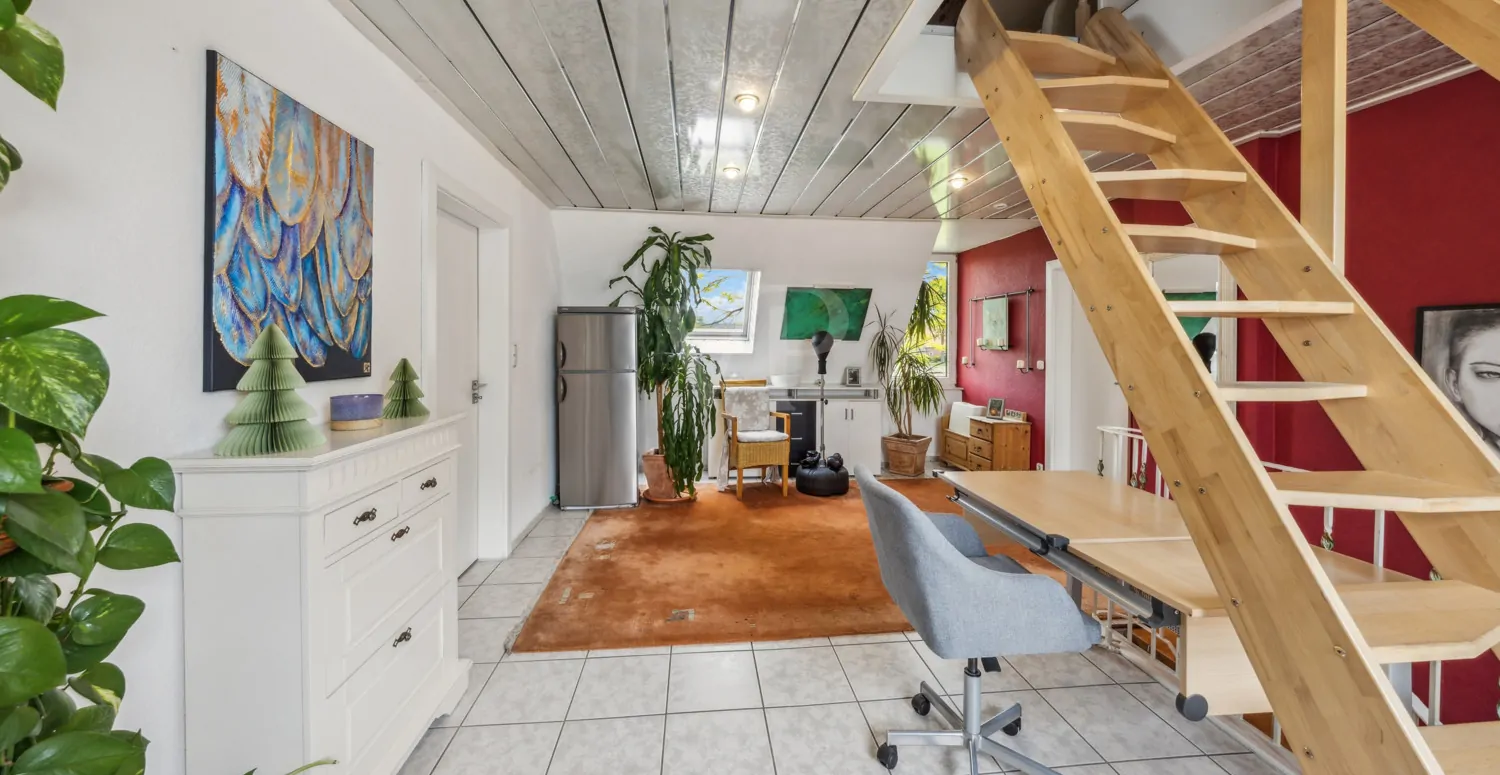 Flur/Diele Hauptwohnung DG