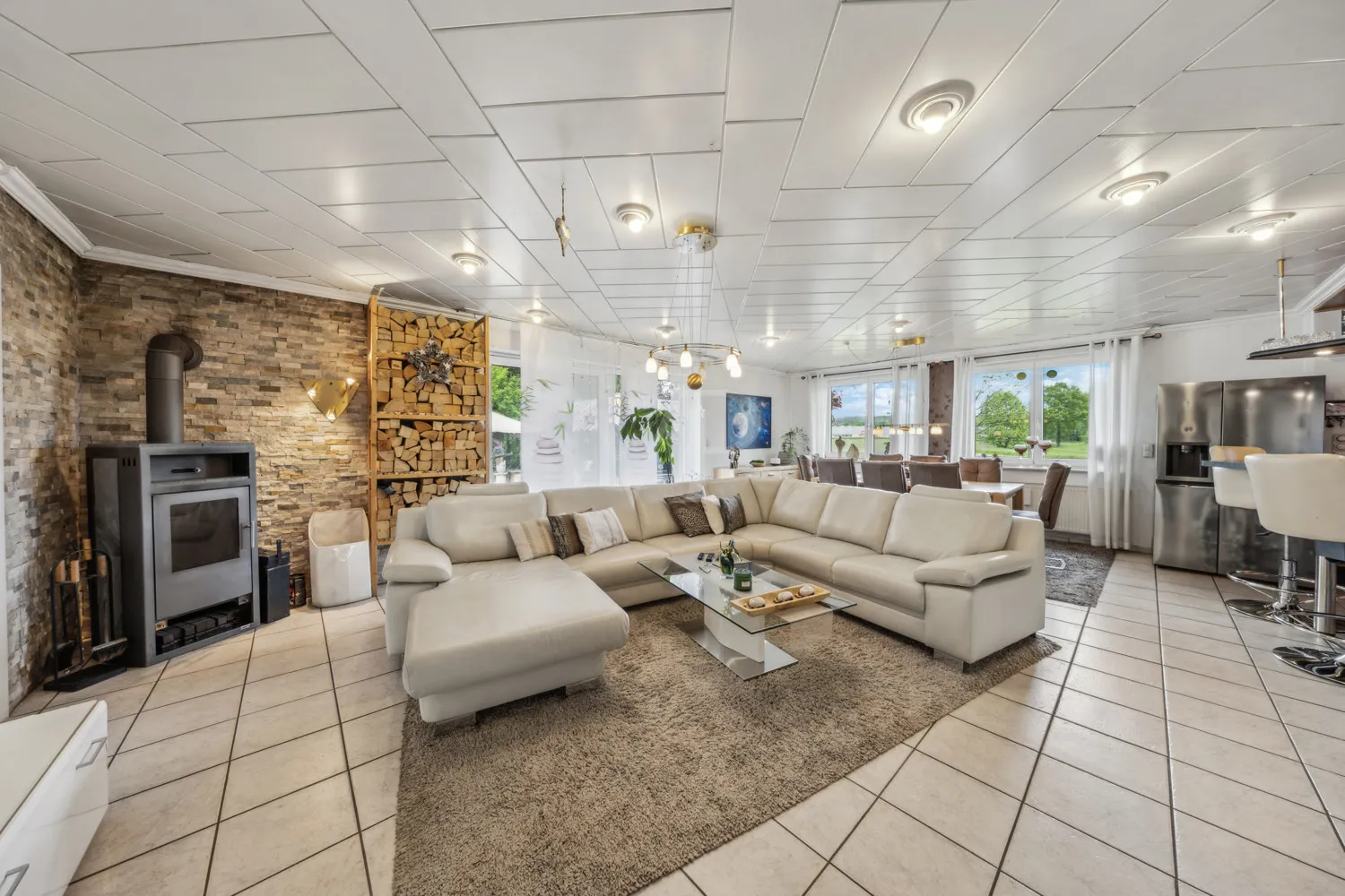 Wohn- & Essbereich Hauptwohnung EG