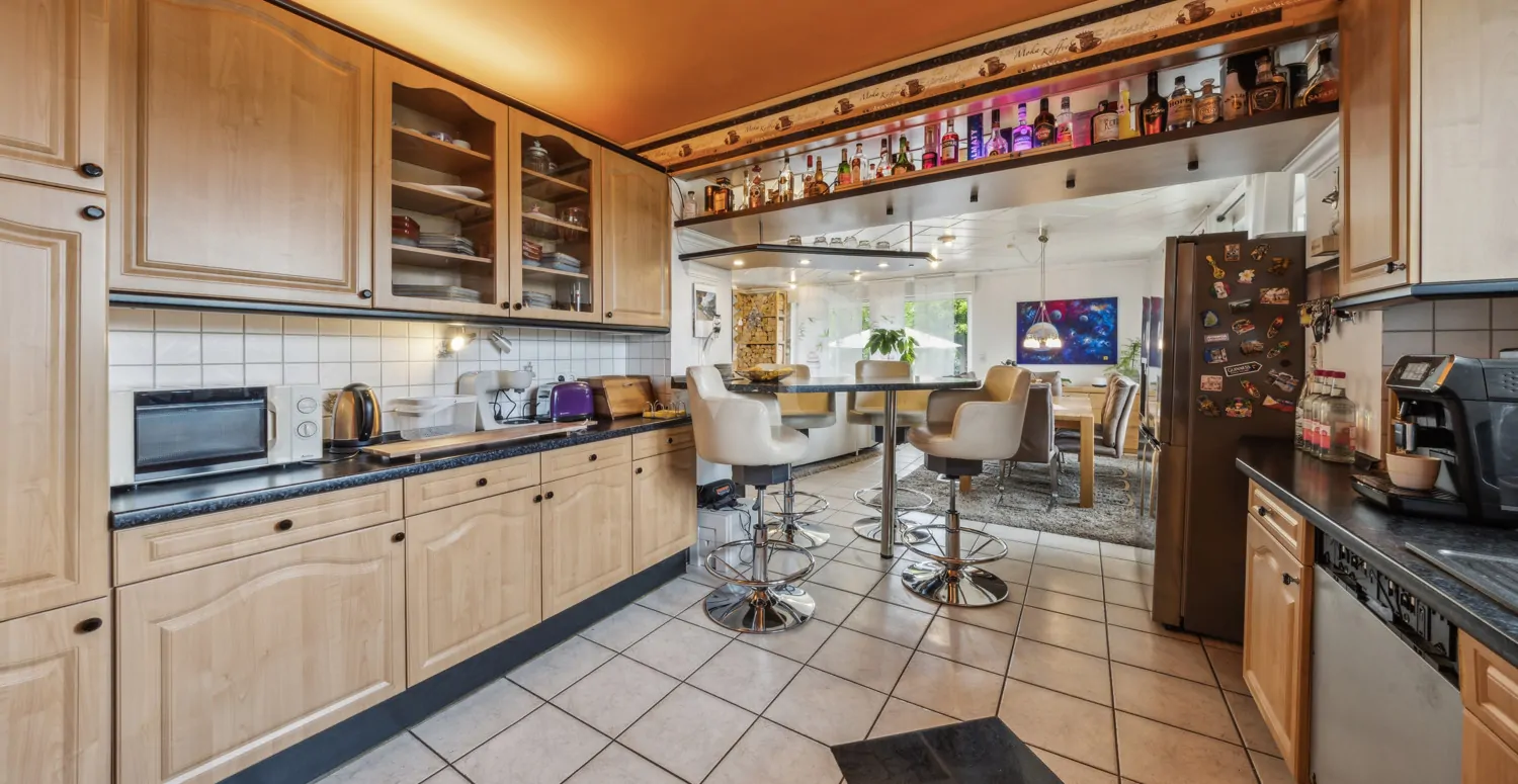 Küche Hauptwohnung EG