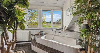 von_poll_real_estate_property_25159008_image_18