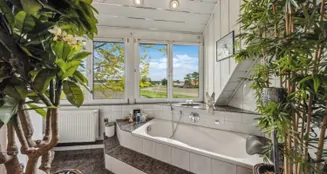 von_poll_real_estate_property_25159008_image_18