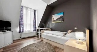 von_poll_real_estate_property_23150049_image_15