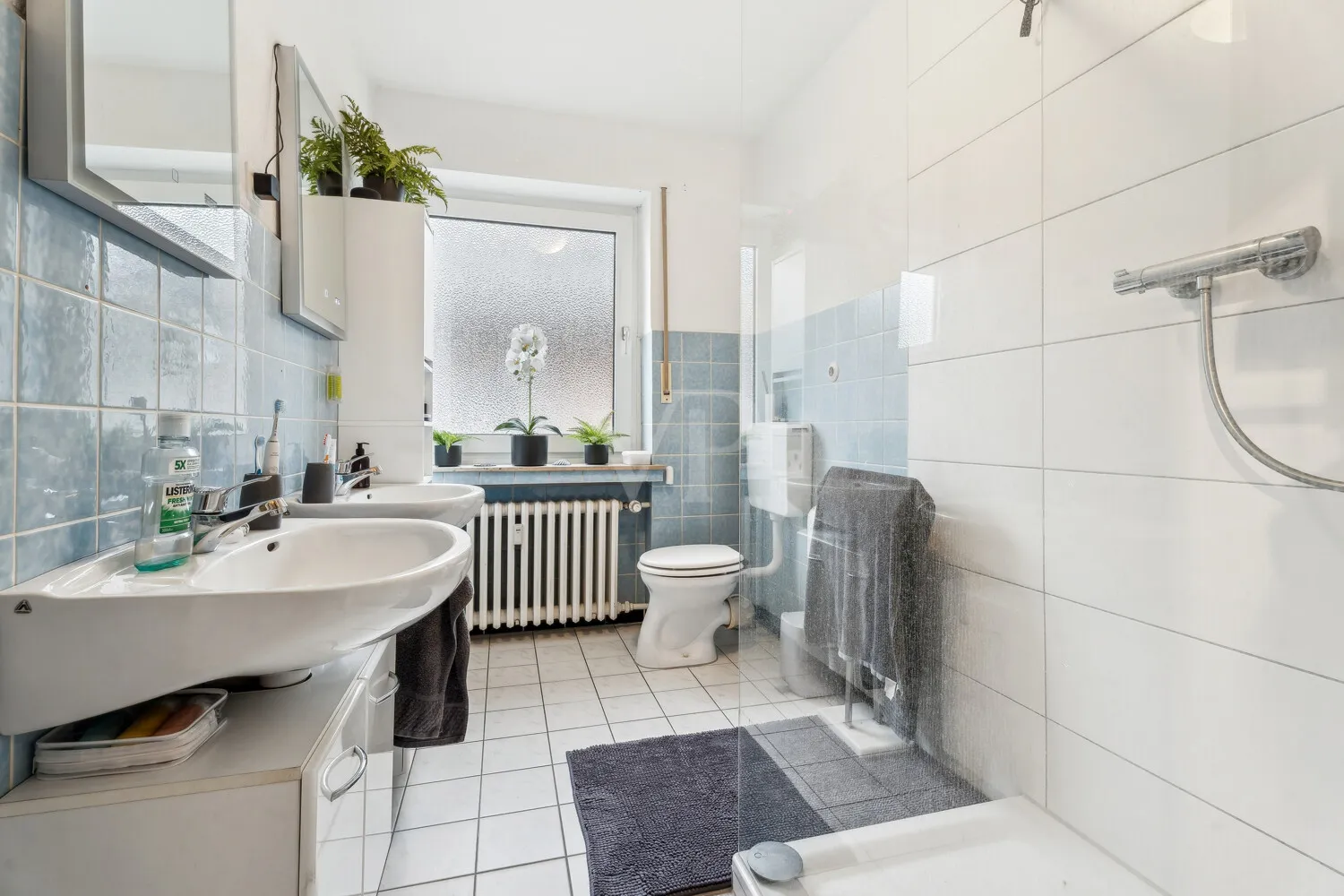 Badezimmer 1.OG  rechts
