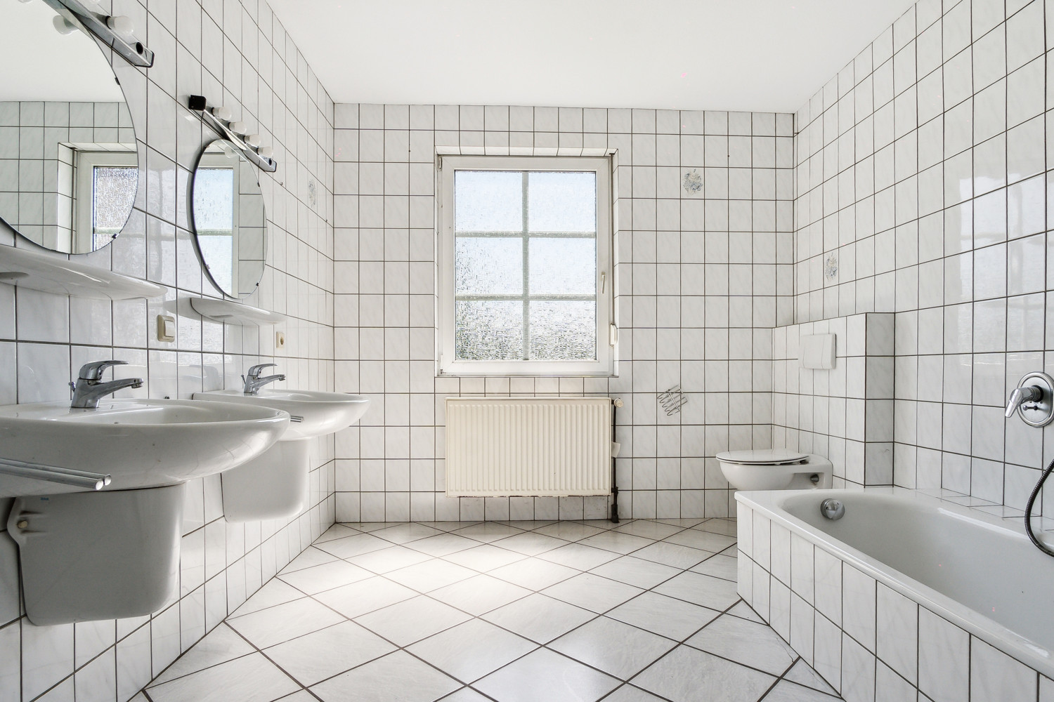 Badezimmer EG