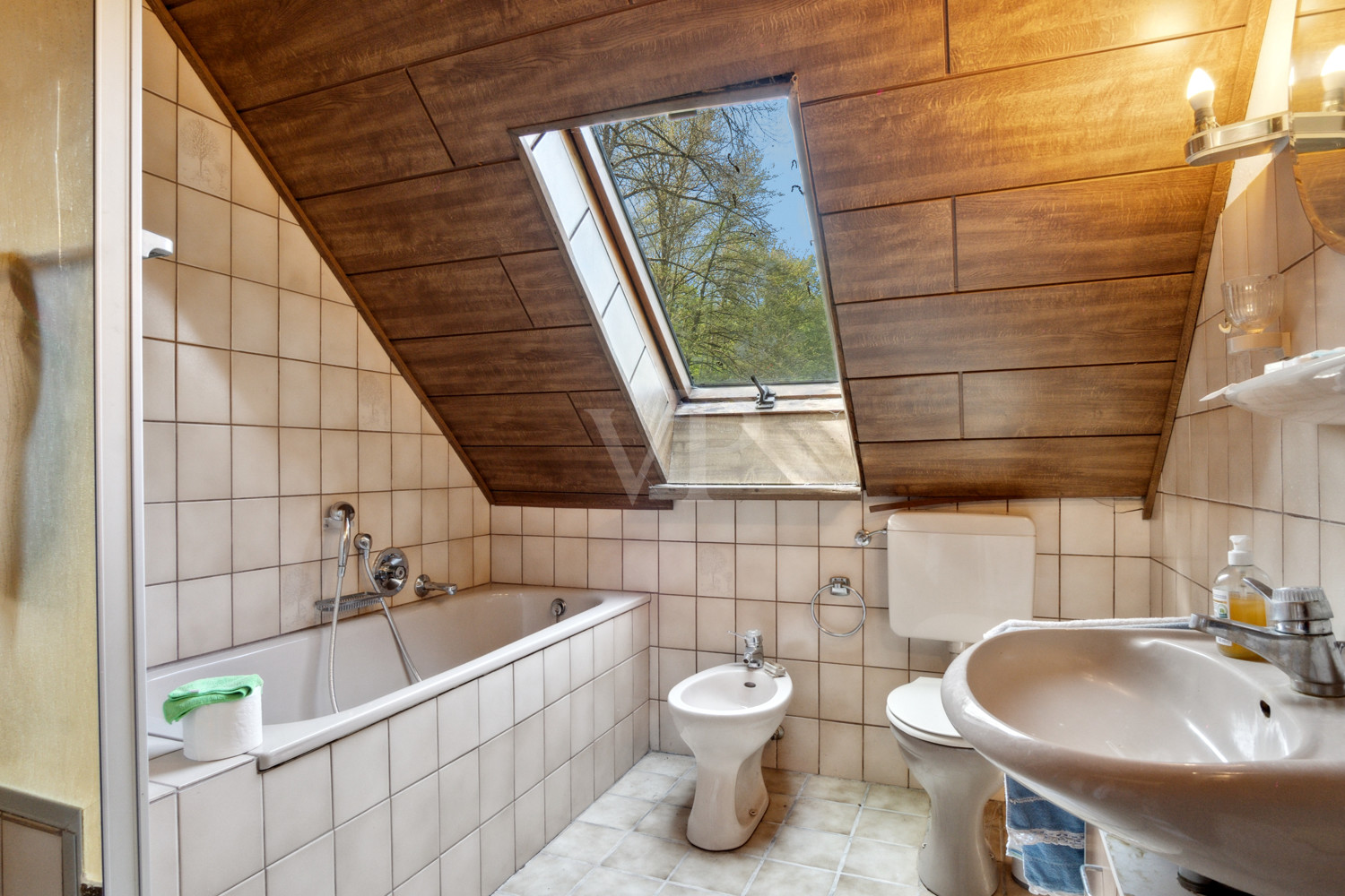 Badezimmer-DG