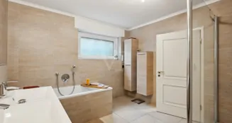 von_poll_real_estate_property_25159006_image_15