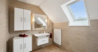 von_poll_real_estate_property_25159006_image_11