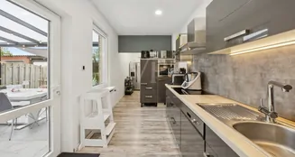 von_poll_real_estate_property_25159005_image_8