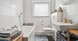 von_poll_real_estate_property_25150014_image_7