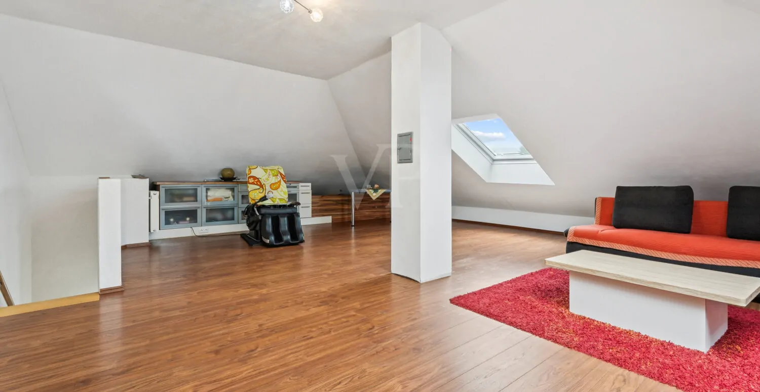 Wirtschaftsraum/ Schlafzimmer II DG