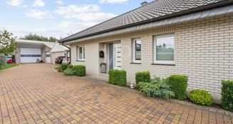 von_poll_real_estate_property_25159012_image_0
