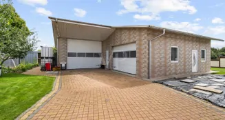 von_poll_real_estate_property_25159012_image_8