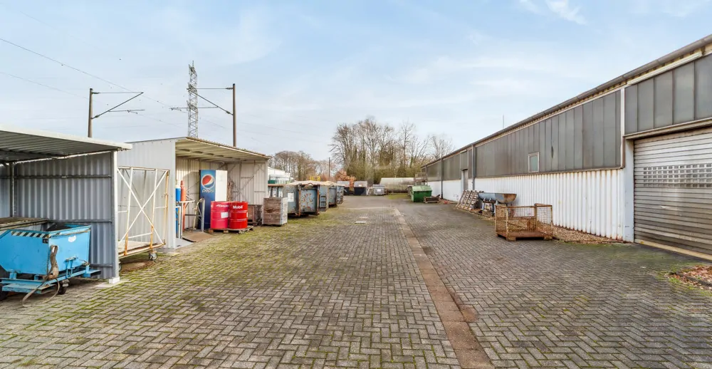 Außenansicht Werkhalle