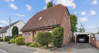 von_poll_real_estate_property_25150017_image_0