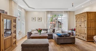 von_poll_real_estate_property_25150020_image_4