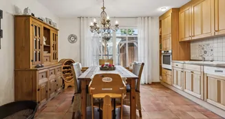 von_poll_real_estate_property_25150020_image_6