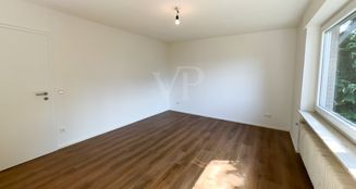 von_poll_real_estate_property_25150021_image_11