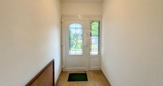 von_poll_real_estate_property_25150021_image_2