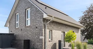 von_poll_real_estate_property_25159015_image_2