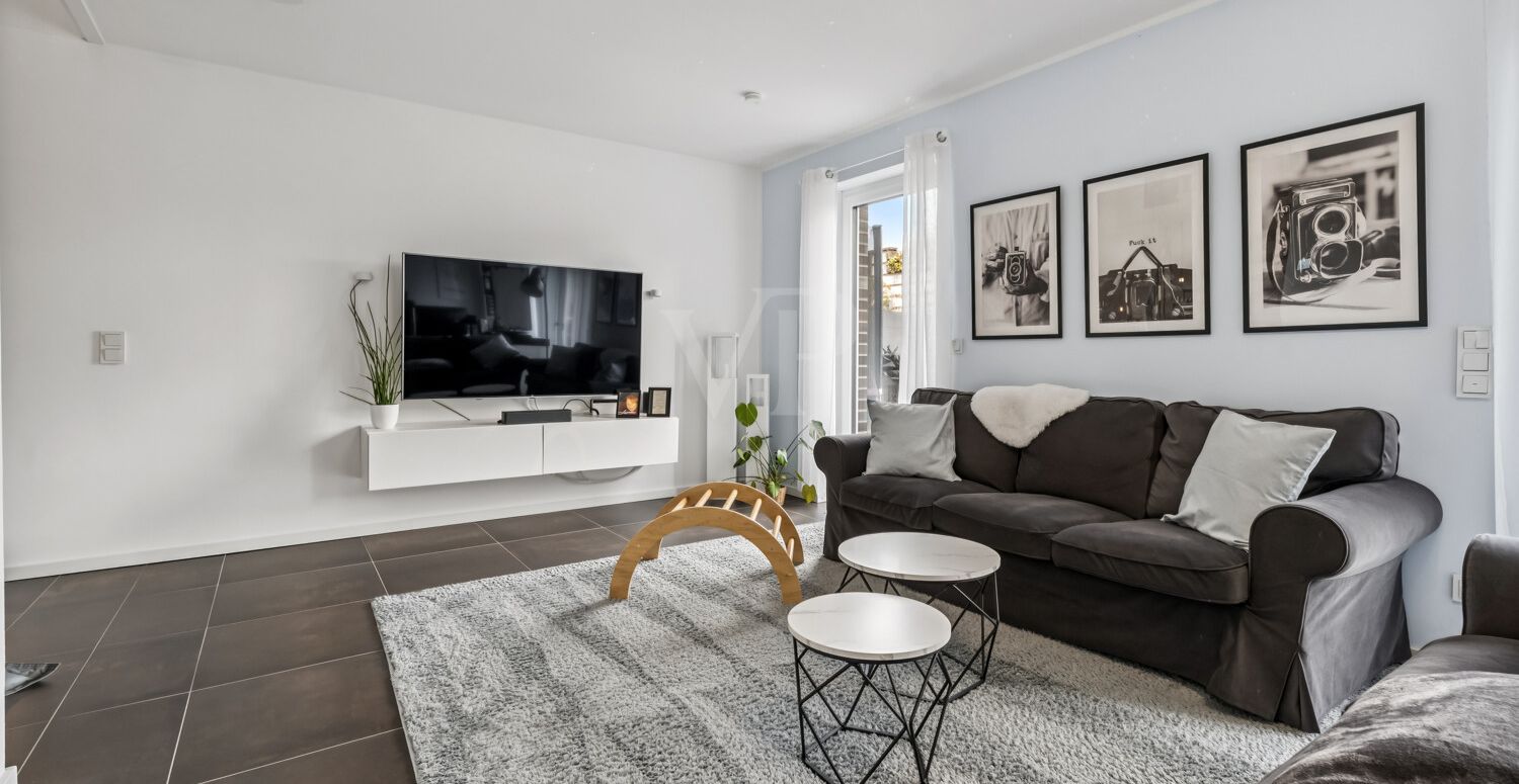 UG - Wohnzimmer